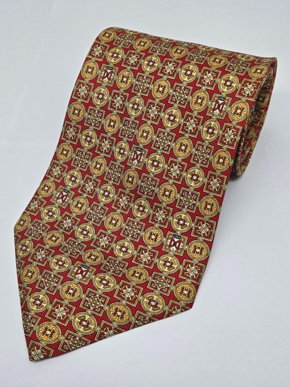 Ahold by Igor Design Geometric Medallion Mens Tie, Red, Yellow, 58.5"